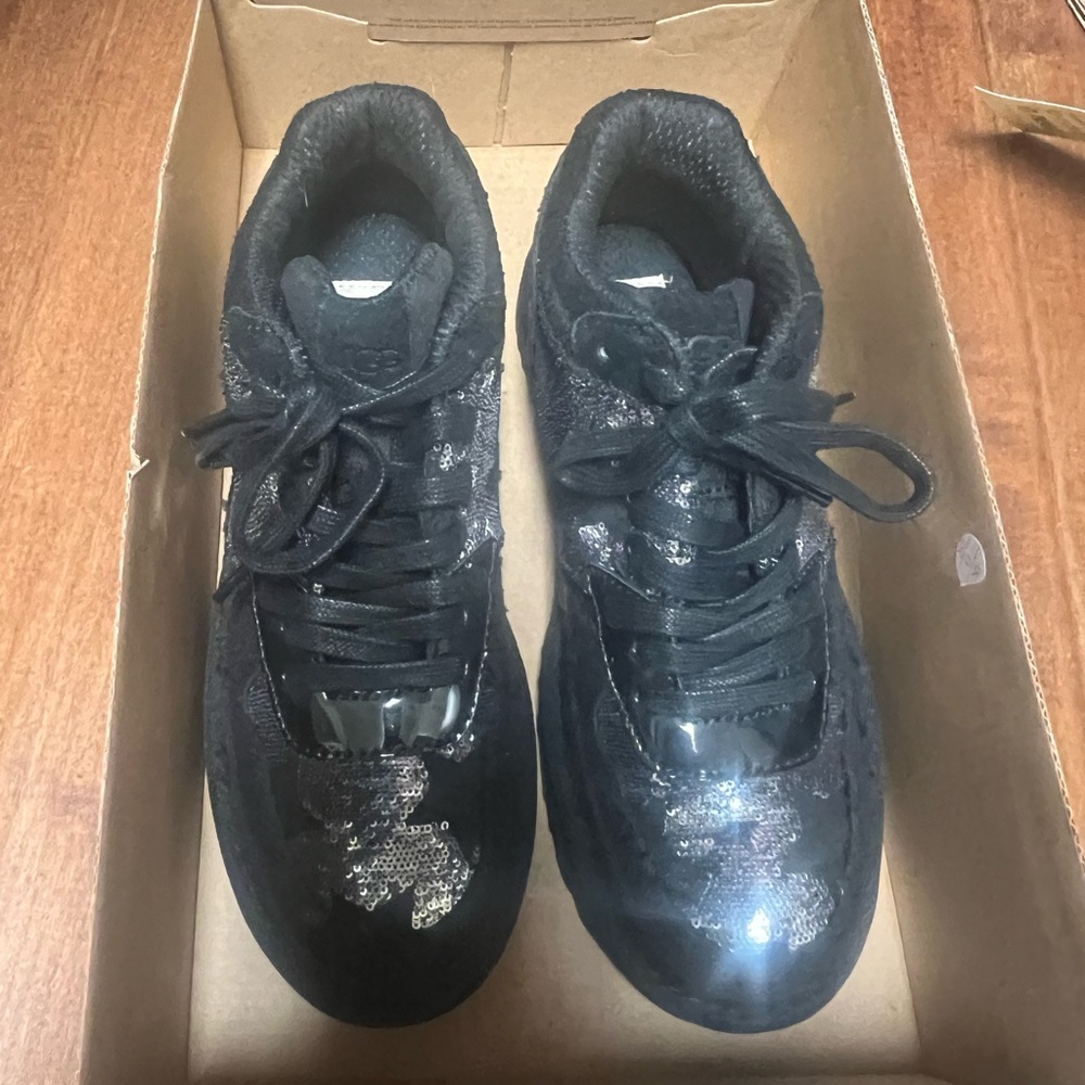 UGG Highland Sequin Sneaker